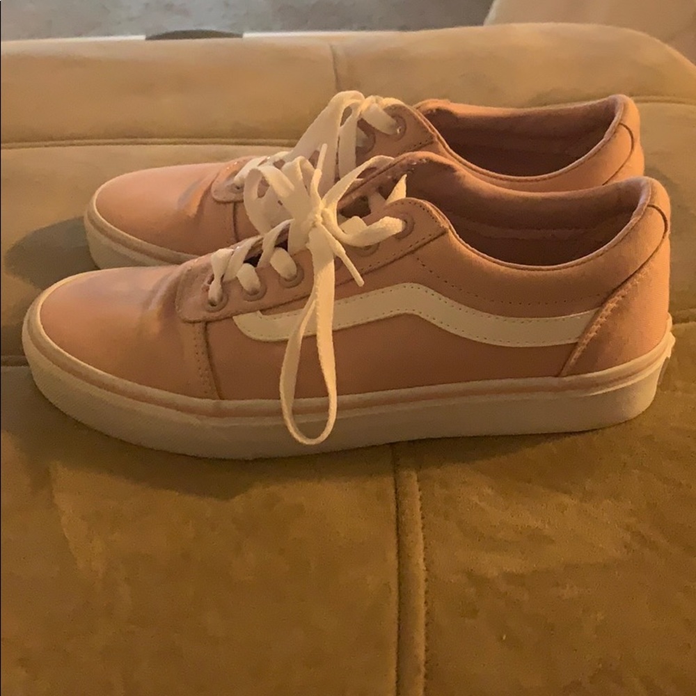 Shoes - Picture 2 of 3